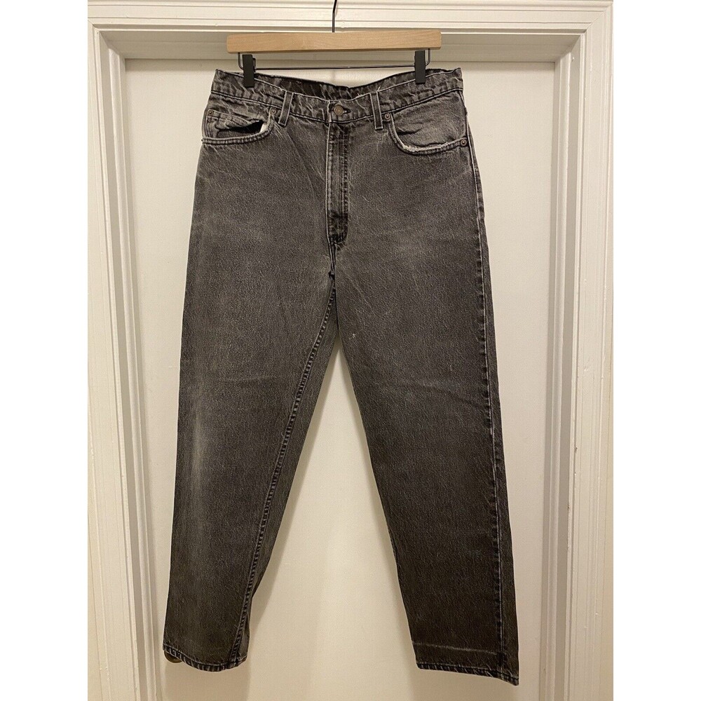 Vintage Levi’s 550 Jeans Mens 36x30 Black Faded Denim Red Tab Grunge Skater 90s
